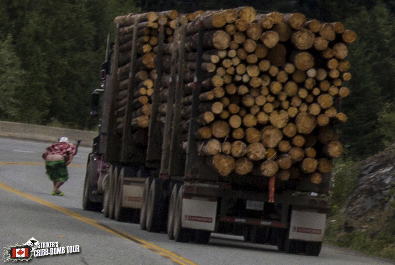STRIKES BAREFOOT BOMBIN MOONING THE TRUCKER POKING AT THE RAGING THE BULL!! FUCKIN PANTS FALLING DOWN AGAIN!! - KELSEY YARDWASTE-ET PIC
				
 on COASTLONGBOARDING.COM